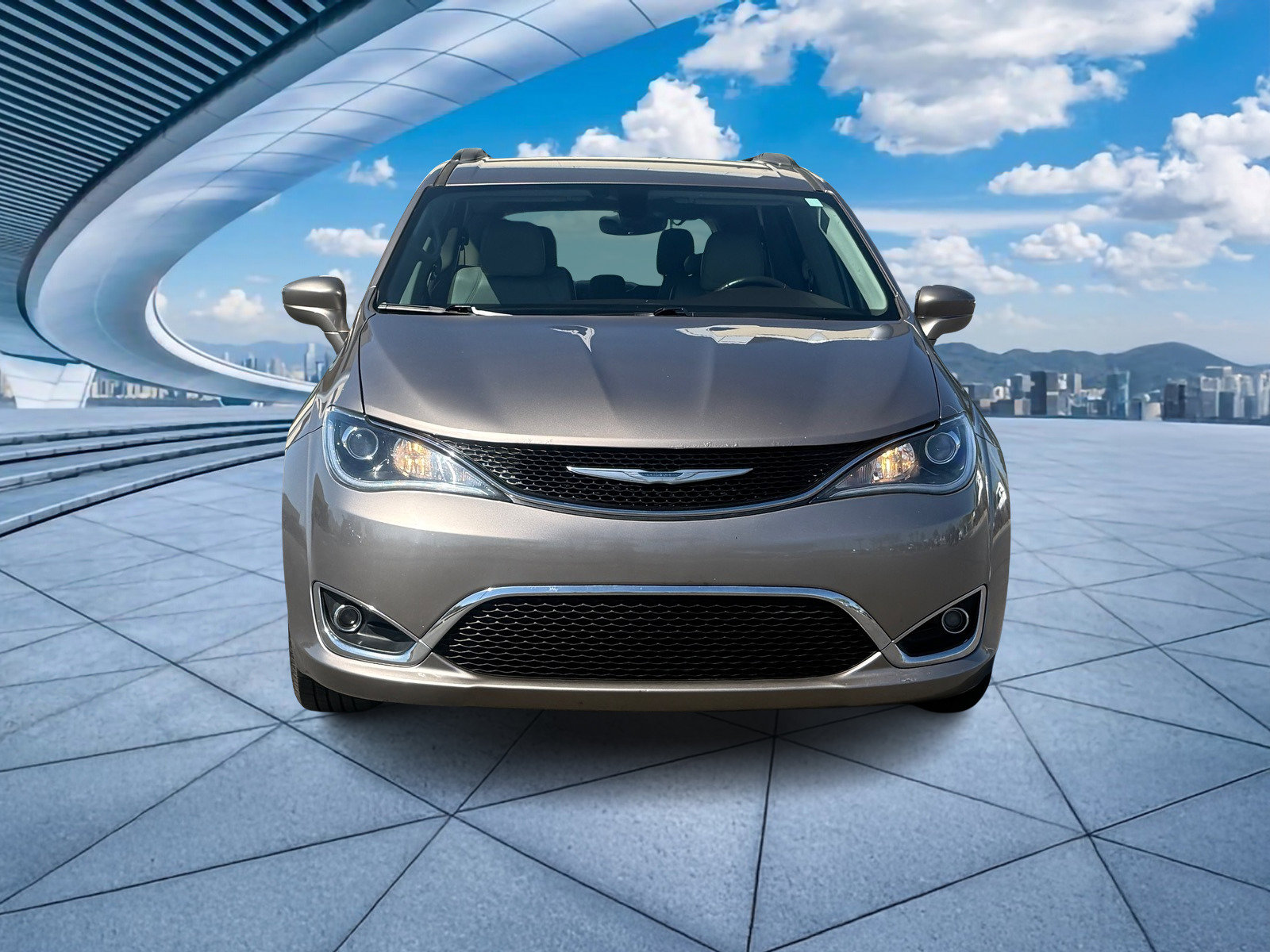 Used 2017 Chrysler Pacifica Touring-L w/ Tire & Wheel Group image 5