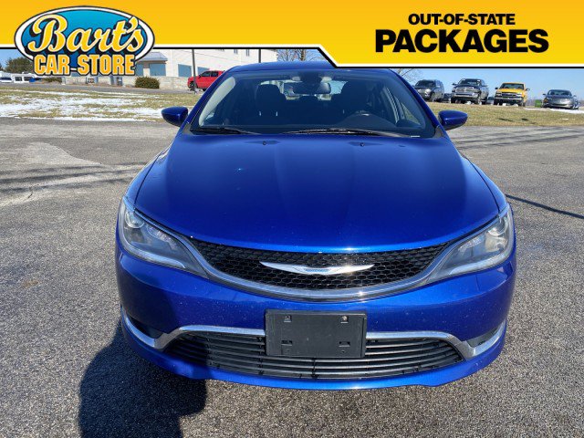 Used 2016 Chrysler 200 Limited FWD image 2