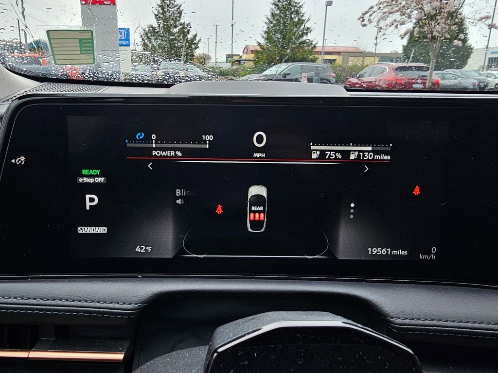 Certified 2023 Nissan Ariya FWD image 20