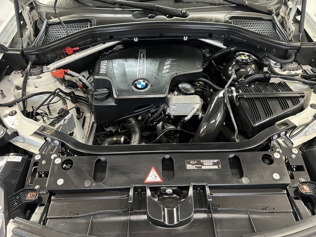 Used 2015 BMW X4 xDrive28i image 12