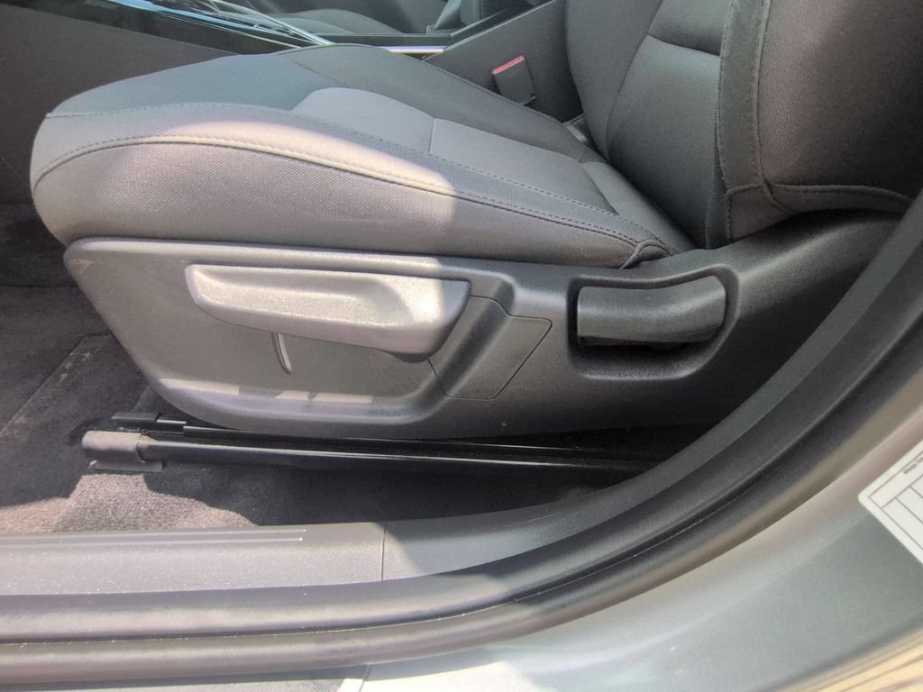 Used 2025 Kia Niro LX FWD image 14