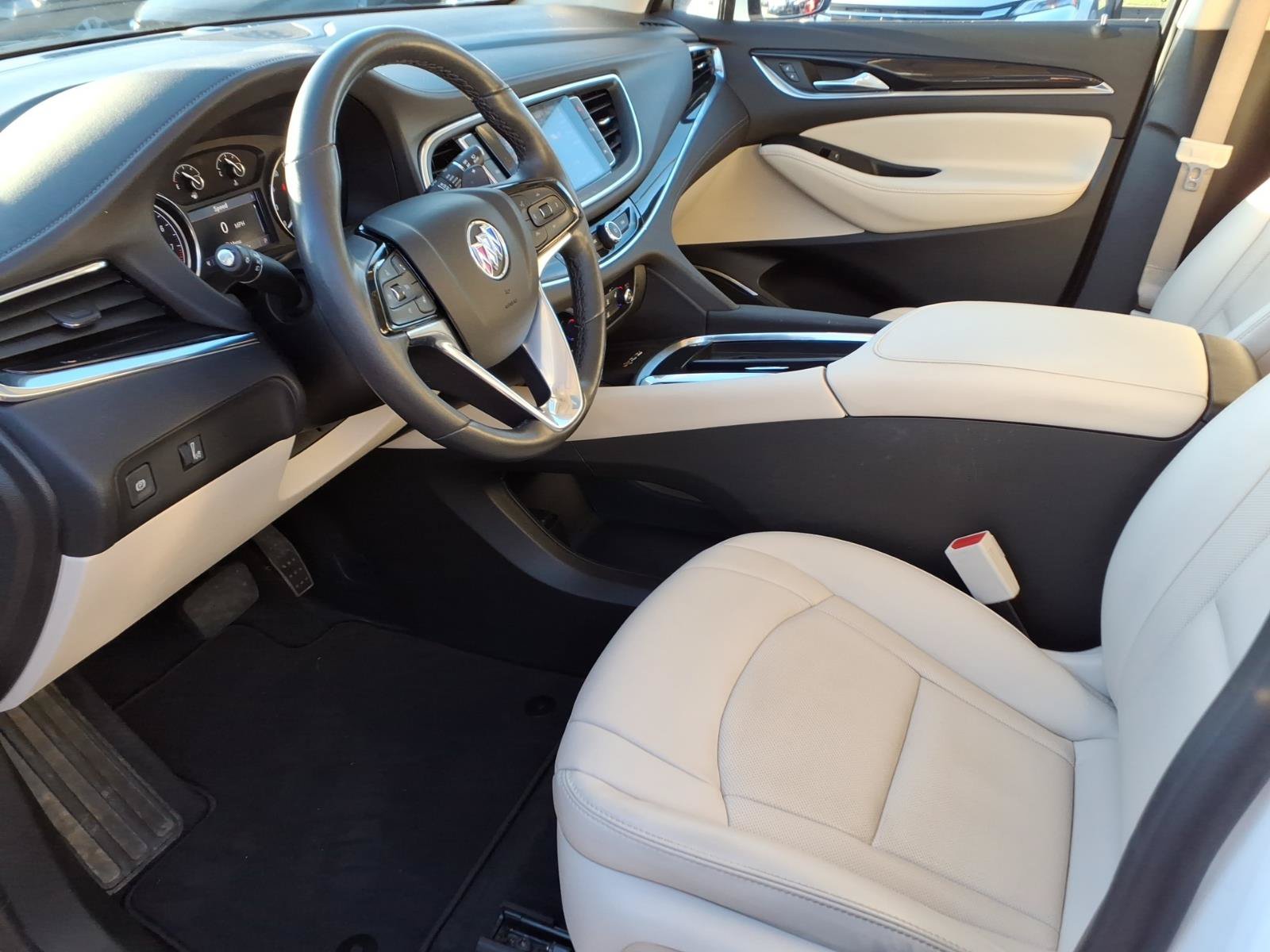 Used 2024 Buick Enclave Essence w/ Experience Buick Package AWD/4WD image 11