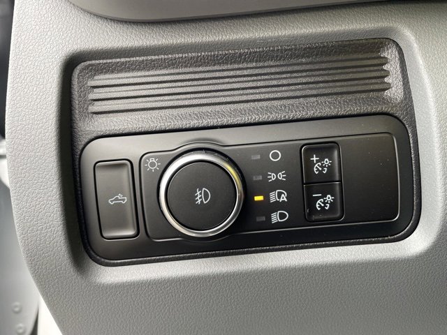 New 2026 Ford F250 XL w/ XL Chrome Package image 15