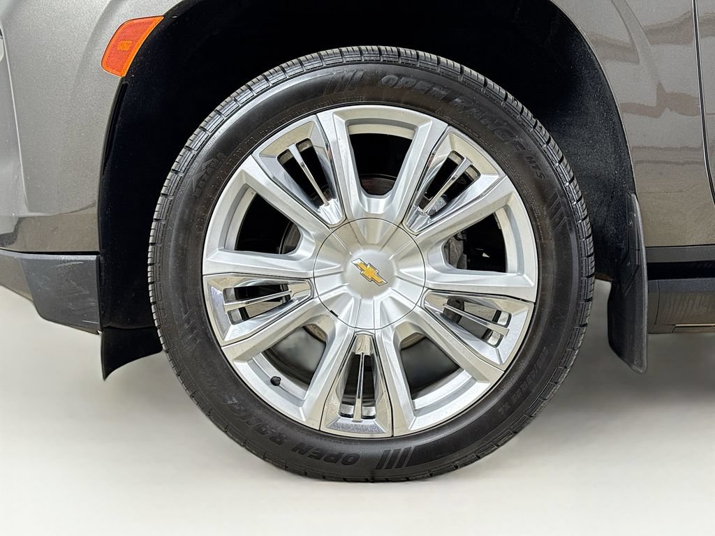 Used 2021 Chevrolet Suburban High Country AWD/4WD image 26