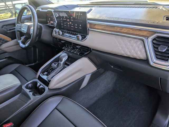 Used 2024 GMC Canyon Denali image 34