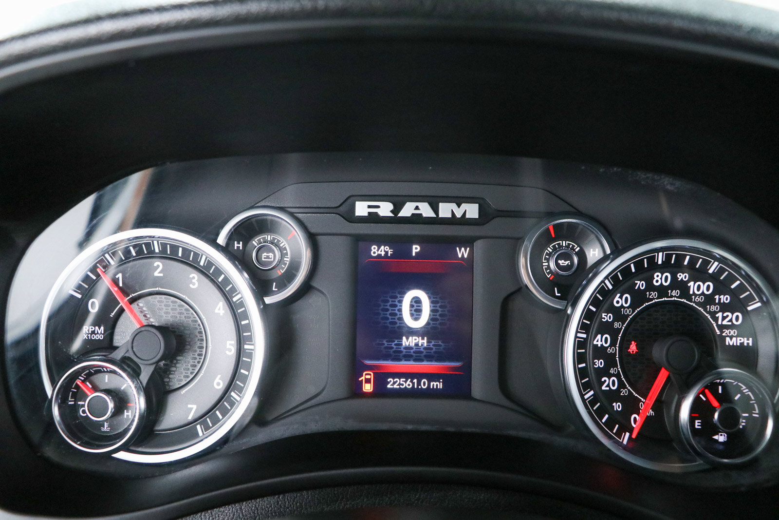 Used 2024 RAM 2500 Tradesman w/ Chrome Appearance Group AWD/4WD image 16