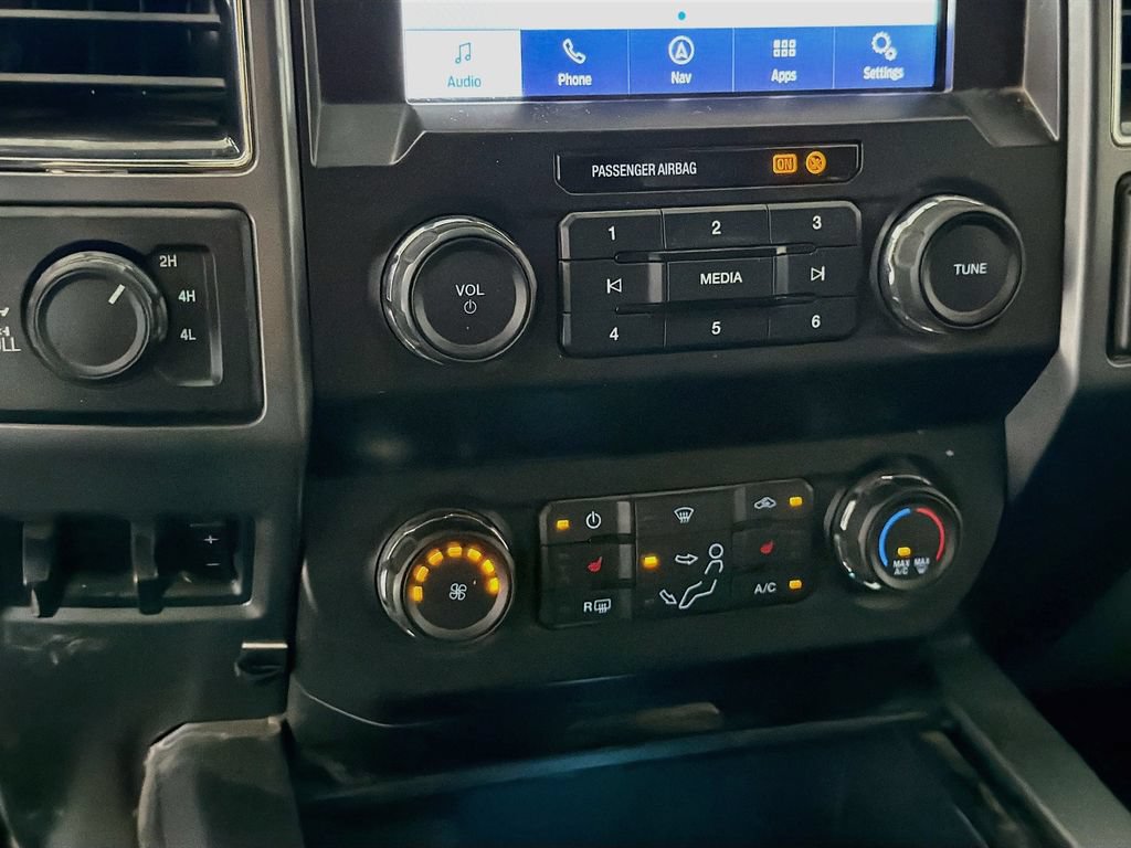 Used 2020 Ford F250 XLT w/ Tremor Off-Road Package AWD/4WD image 18