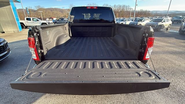 Used 2024 RAM 2500 Big Horn w/ Bed Utility Group image 13