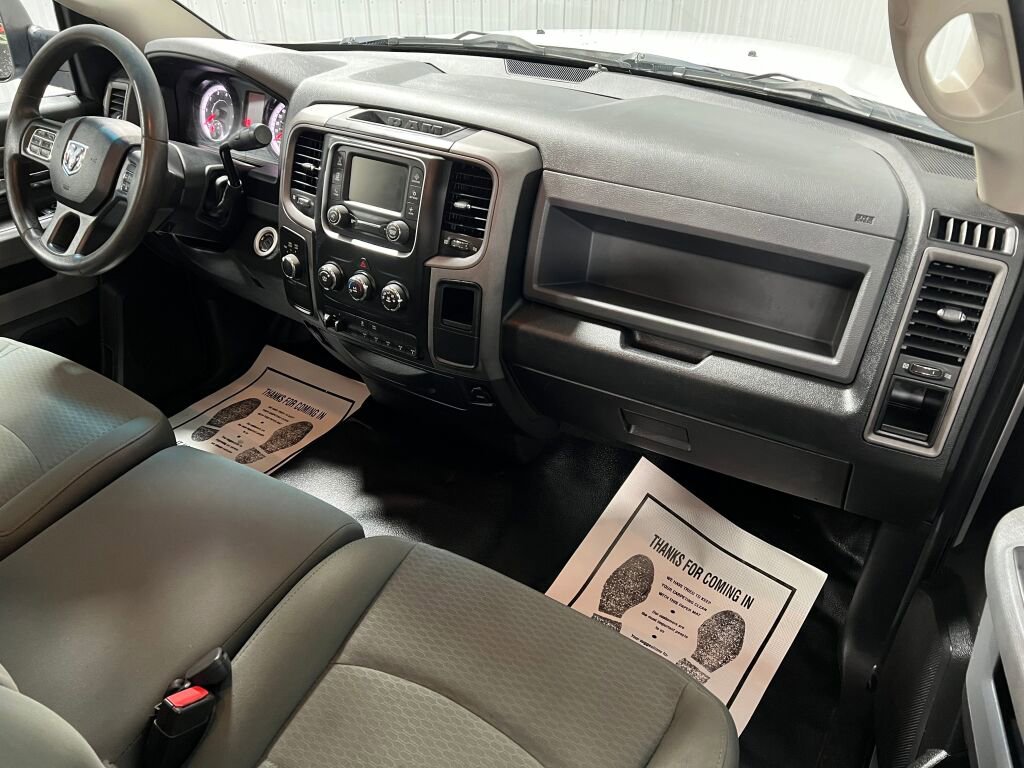 Used 2018 RAM 3500 Tradesman w/ Chrome Appearance Group image 3