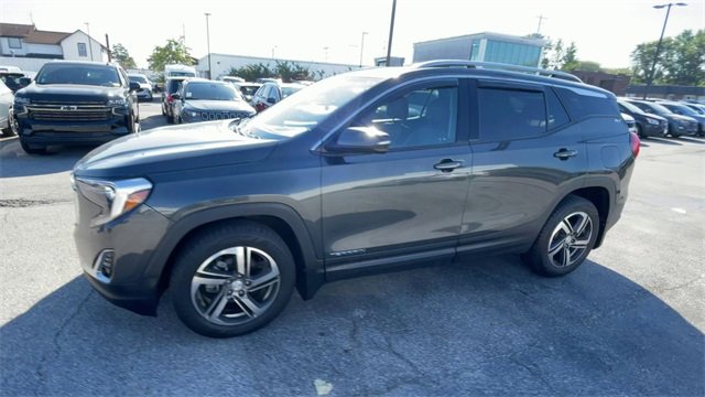 Used 2021 GMC Terrain SLT w/ Infotainment Package II image 6