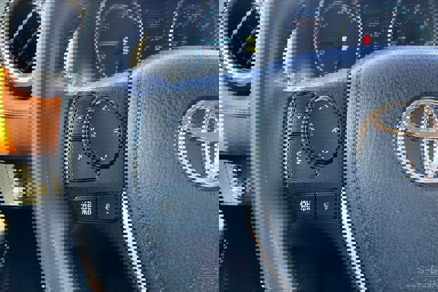 Used 2017 Toyota RAV4 Limited w/ Advanced Technology Package image 24