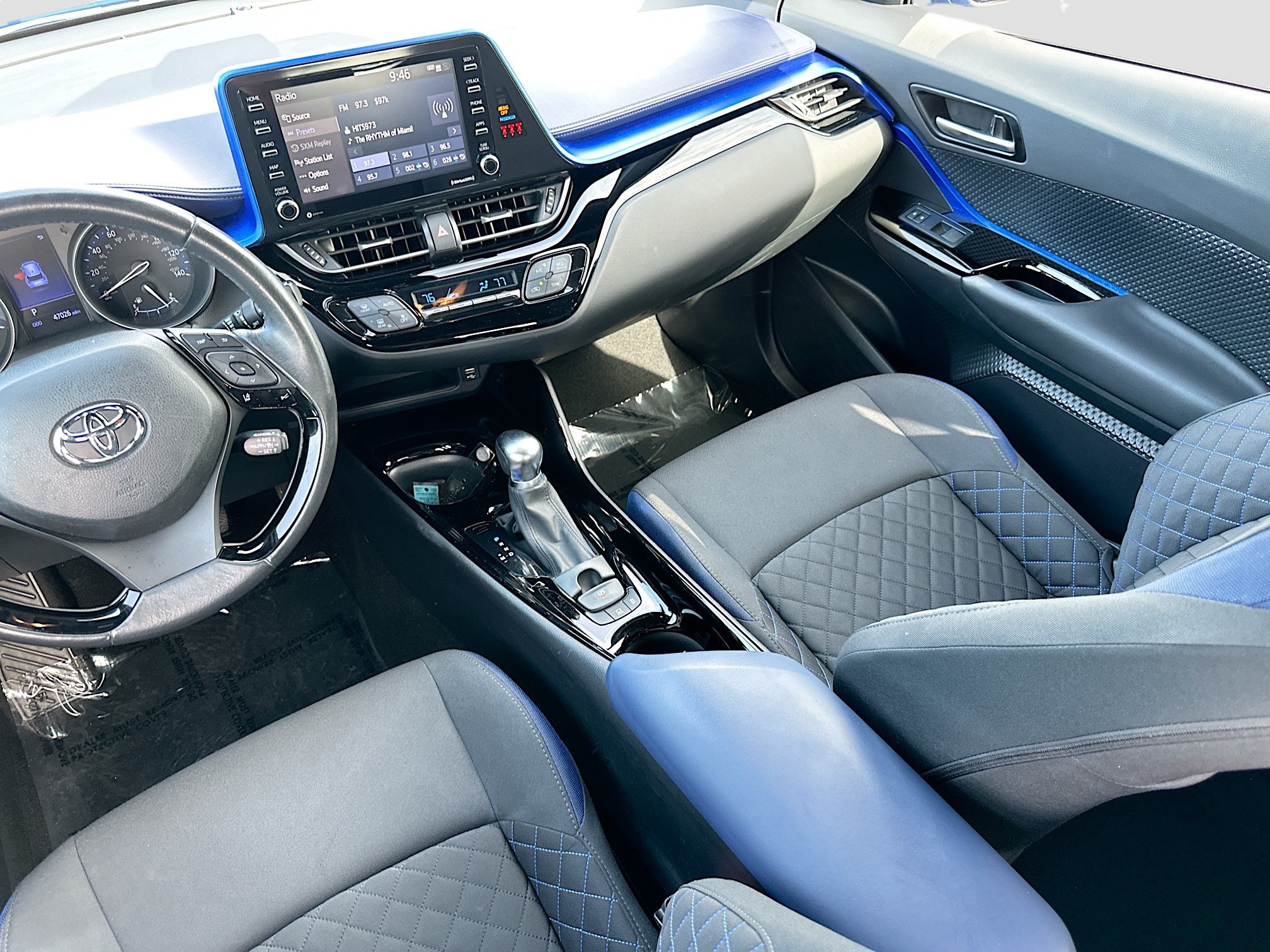 Used 2020 Toyota C-HR XLE FWD image 21
