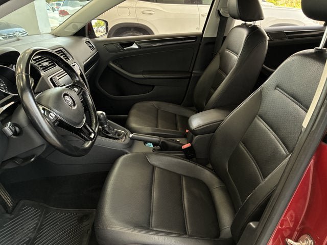 Used 2017 Volkswagen Jetta SEL FWD image 13