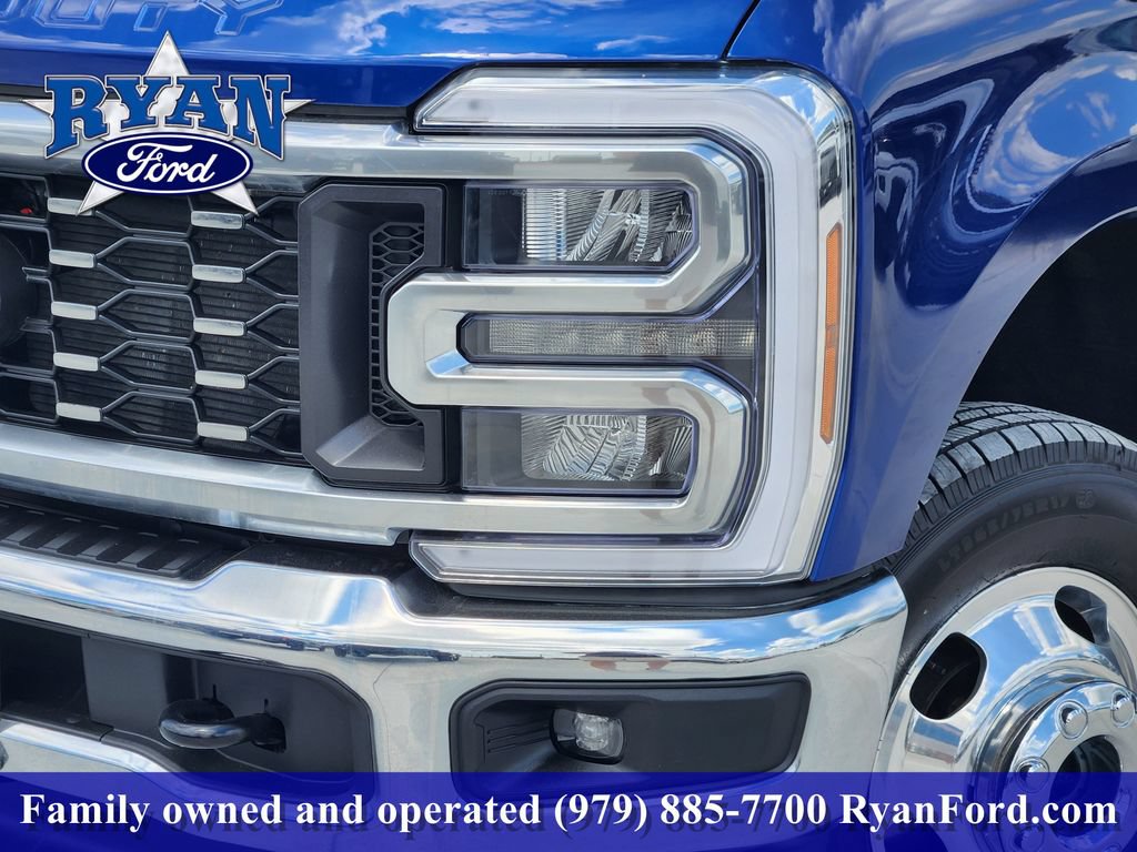 Certified 2026 Ford F350 Lariat AWD/4WD image 6
