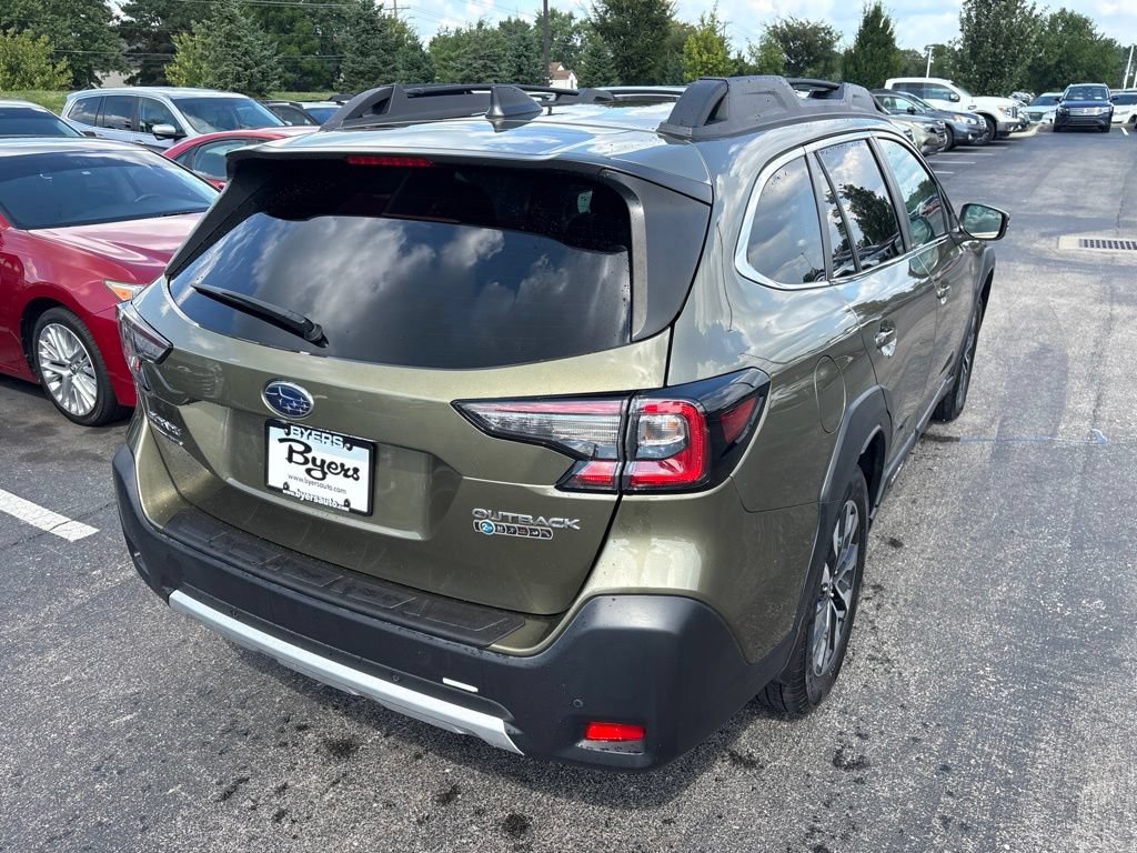 Certified 2024 Subaru Outback Limited AWD/4WD image 3