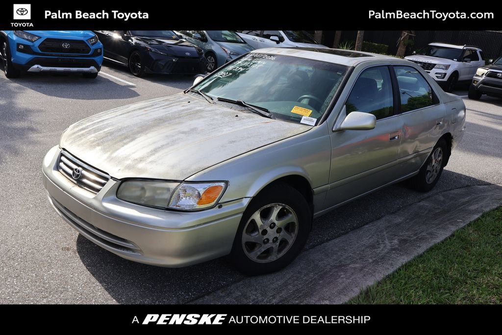 Used 2001 Toyota Camry LE