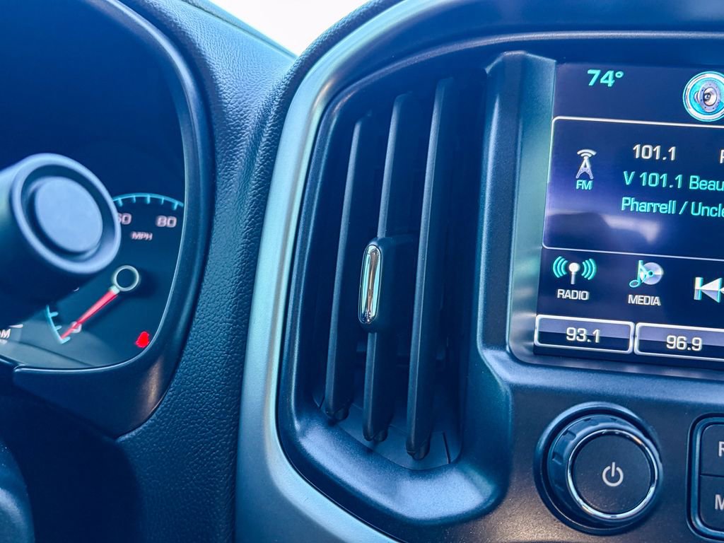 Used 2016 Chevrolet Colorado LT w/ LT Convenience Package image 23