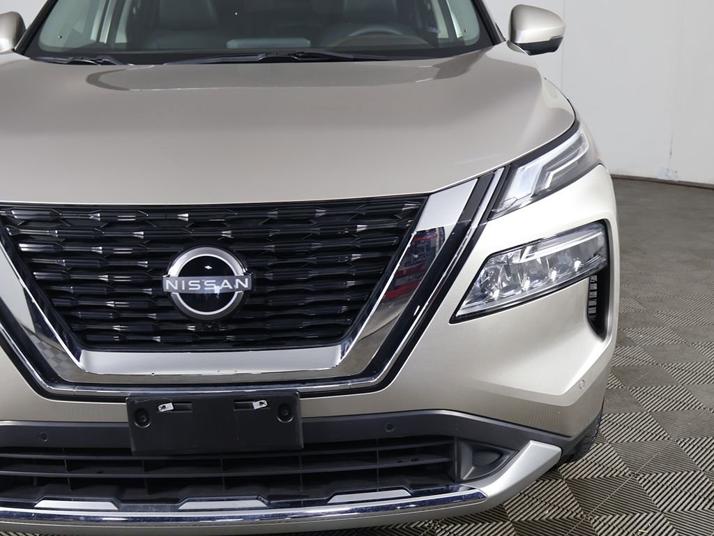 Used 2023 Nissan Rogue Platinum image 14