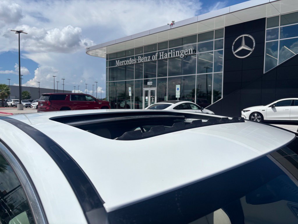 Used 2024 Mercedes-Benz C 300 Sedan image 7