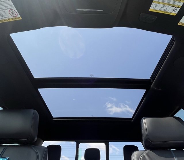New 2025 Ford F250 Platinum image 13
