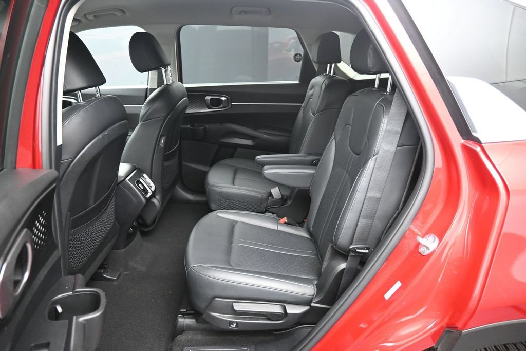 Certified 2023 Kia Sorento EX AWD/4WD image 22