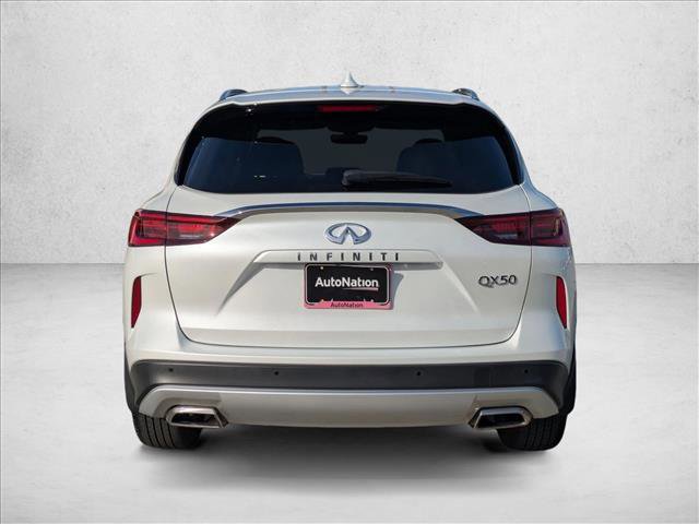 Certified 2024 INFINITI QX50 Luxe w/ Accent Package image 7