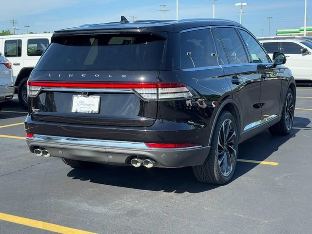 Used 2023 Lincoln Aviator Reserve w/ Equipment Group 201A AWD/4WD image 3