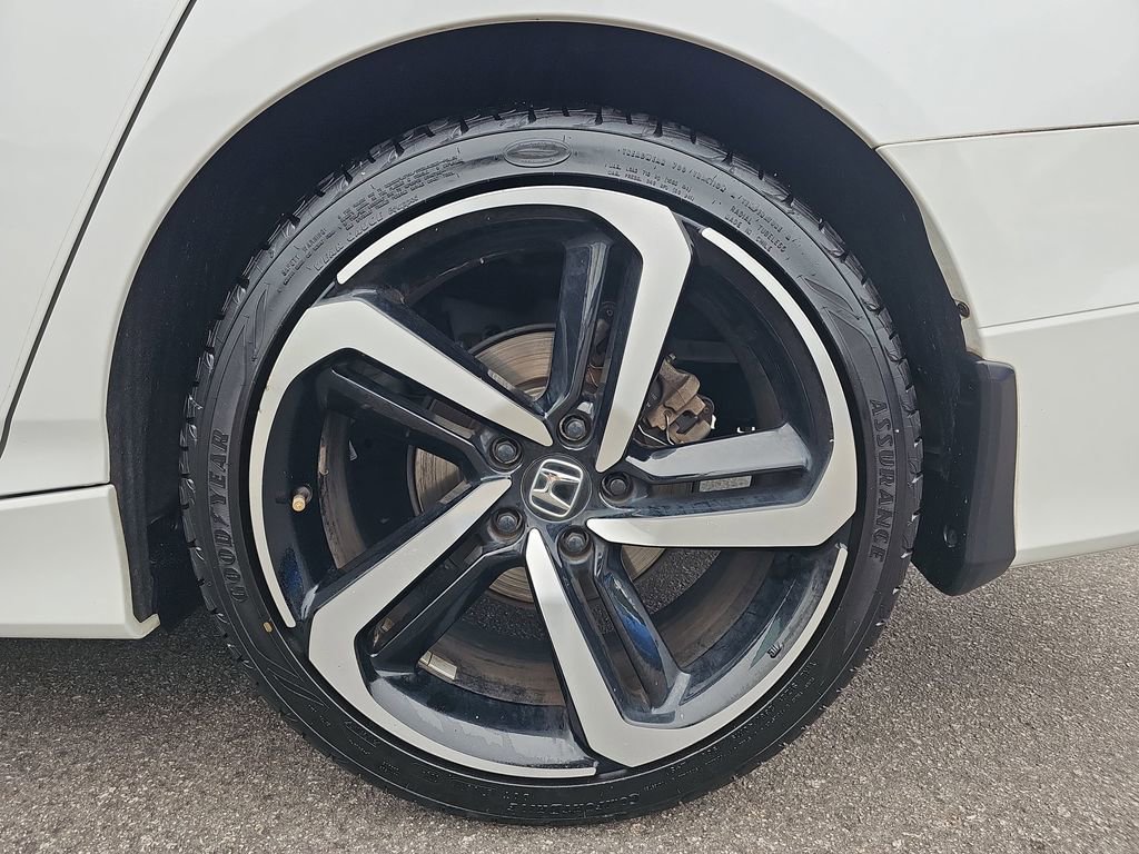 Used 2019 Honda Accord Sport image 36