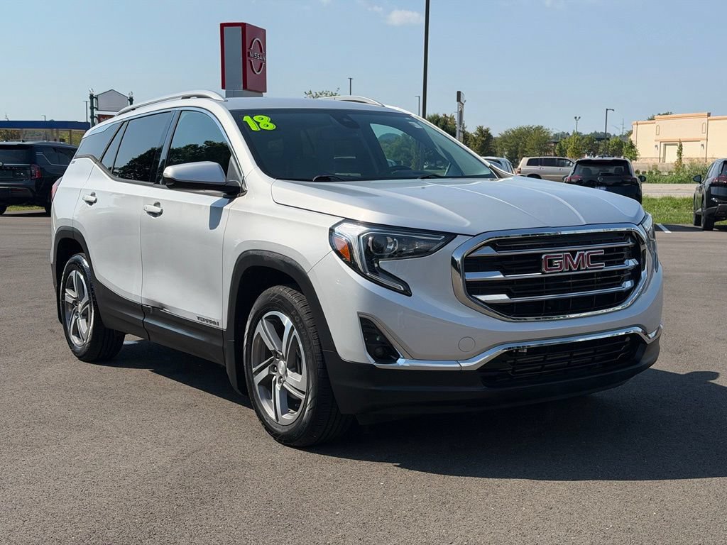Used 2018 GMC Terrain SLT w/ Preferred Package FWD image 1