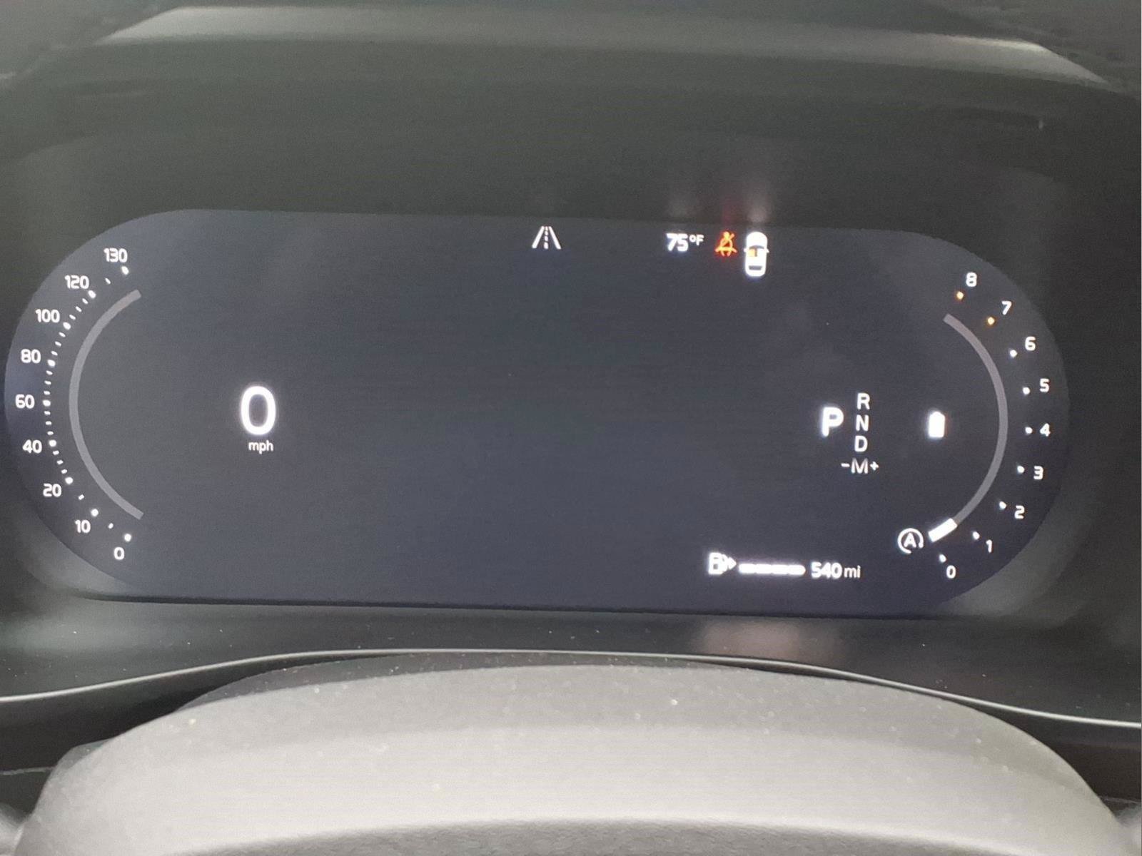 New 2026 Volvo XC40 B5 Plus w/ Climate Package AWD/4WD image 13