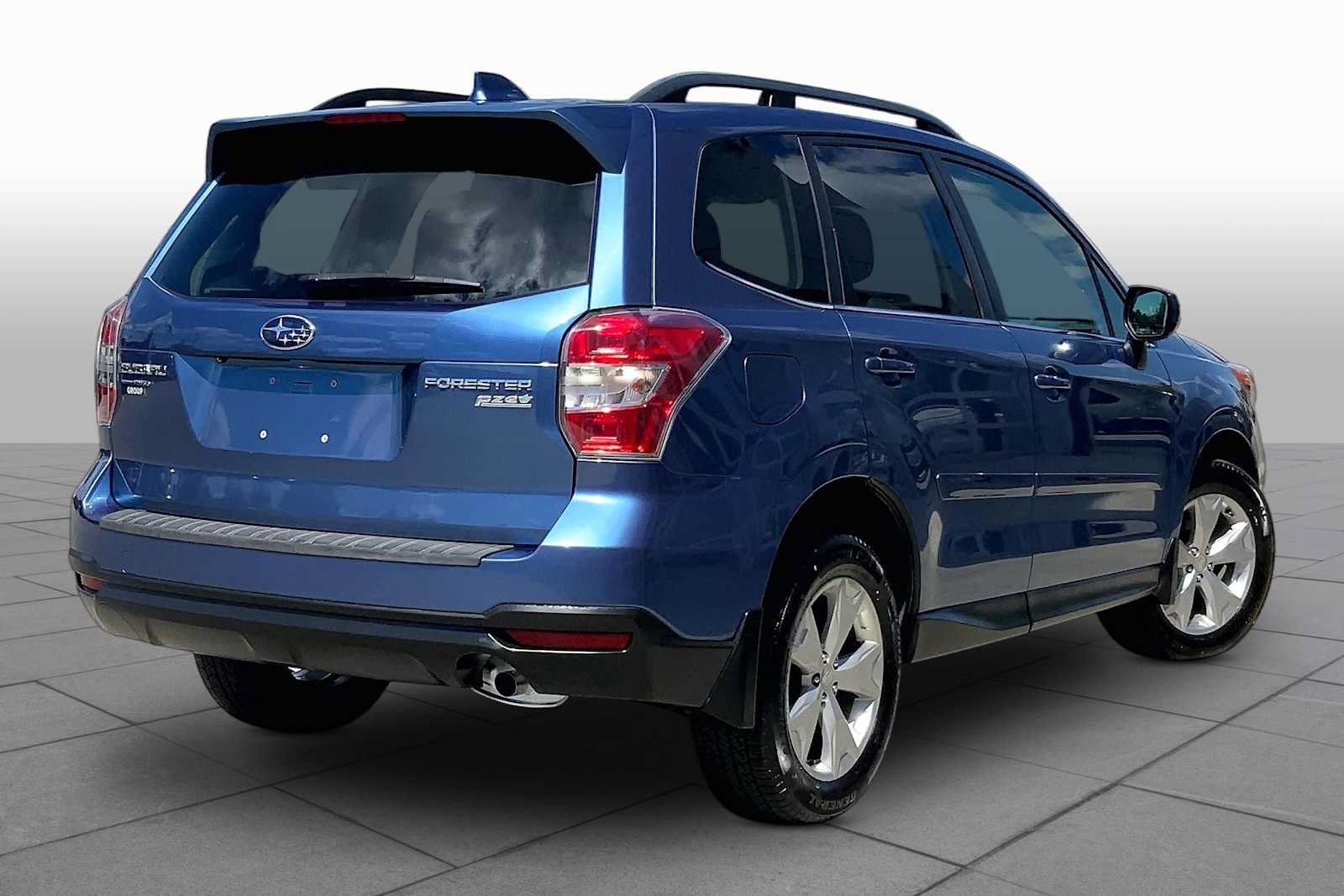 Used 2016 Subaru Forester 2.5i Limited AWD/4WD image 13