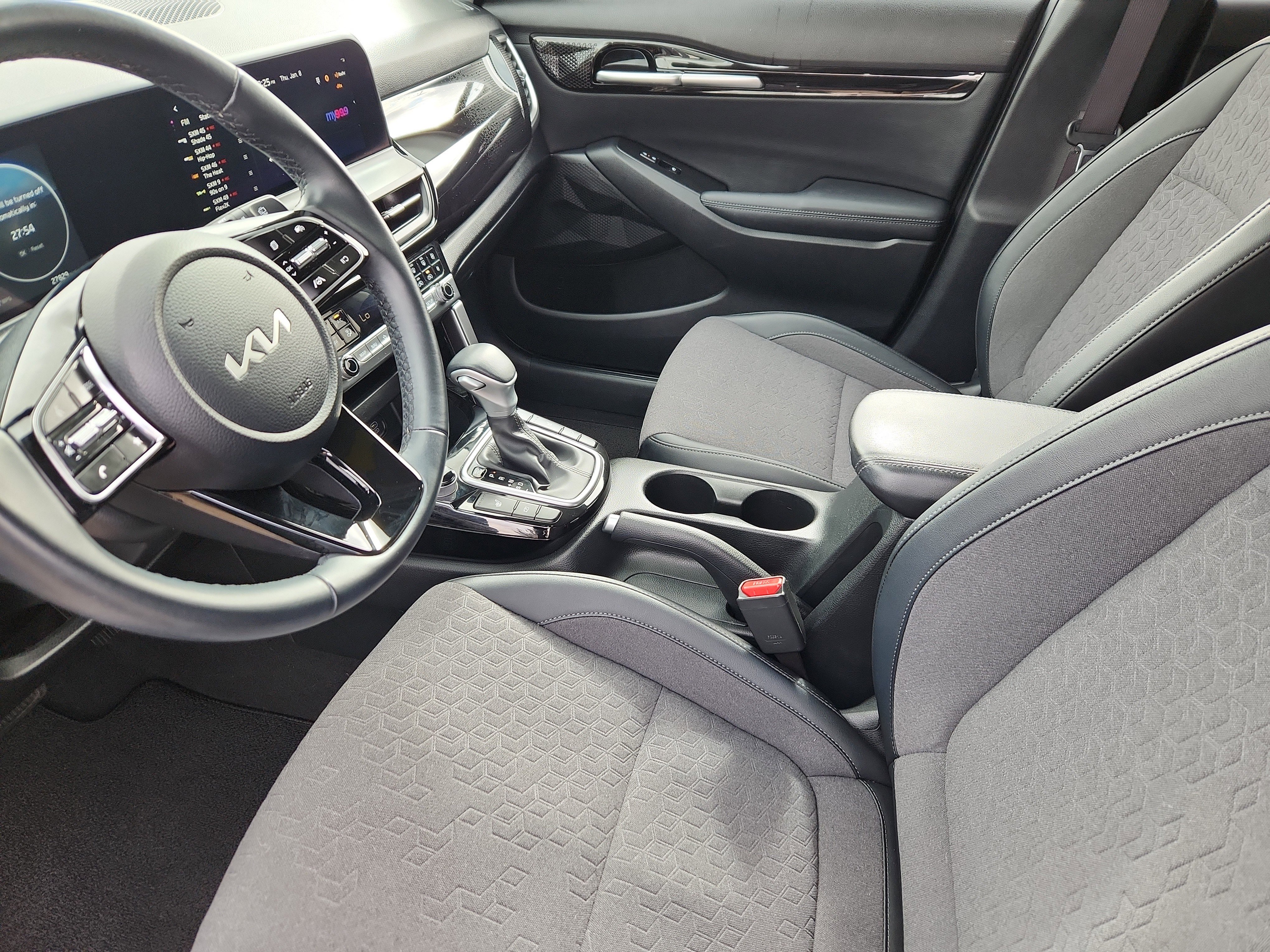 Used 2024 Kia Seltos S image 7