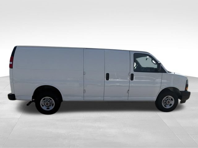 Used 2023 GMC Savana 2500 Extended w/ Driver Convenience Package RWD image 20