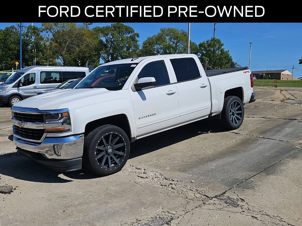 Used 2018 Chevrolet Silverado 1500 LT w/ All Star Edition AWD/4WD image 2