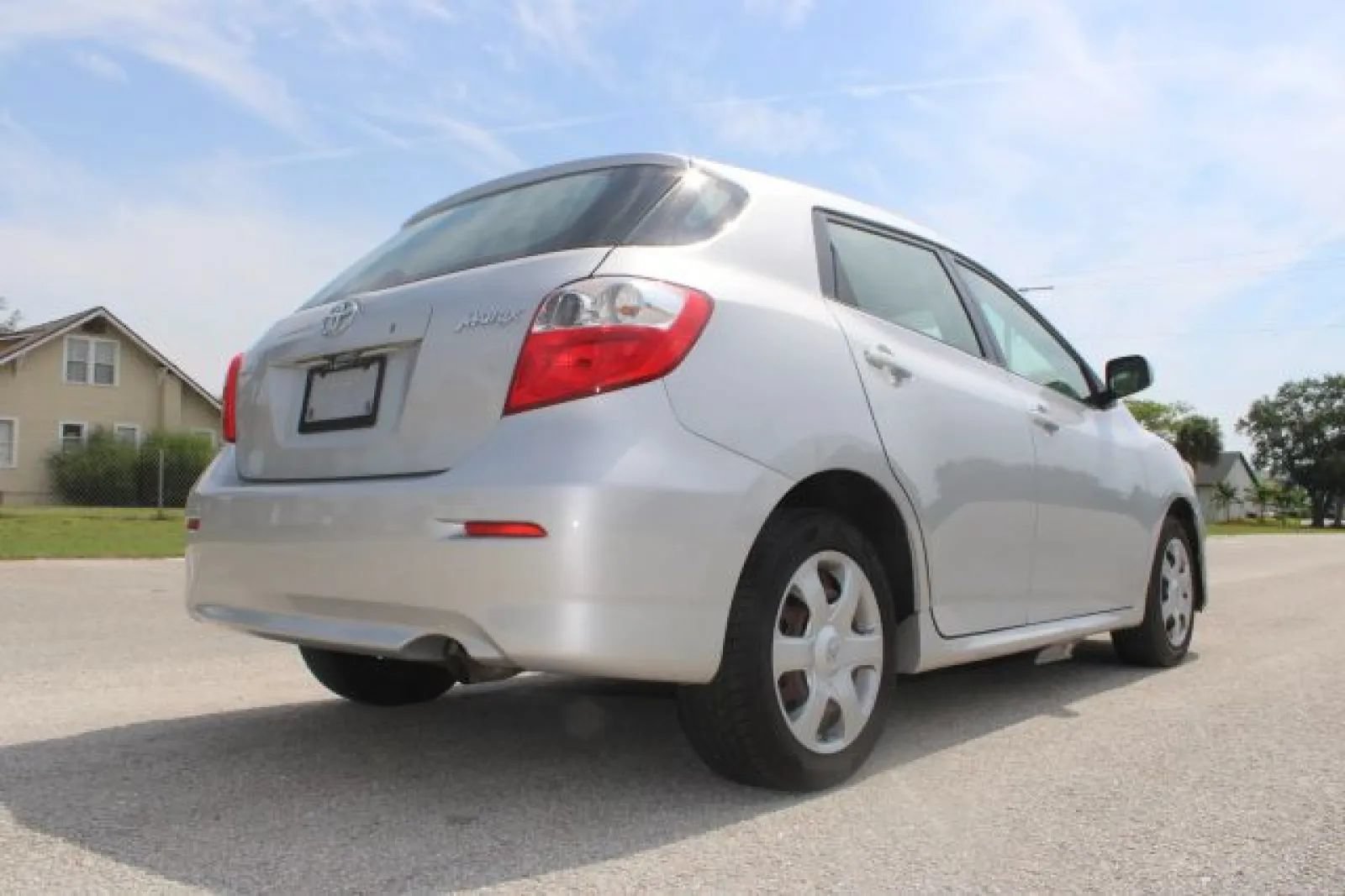 Used 2009 Toyota Matrix FWD image 23