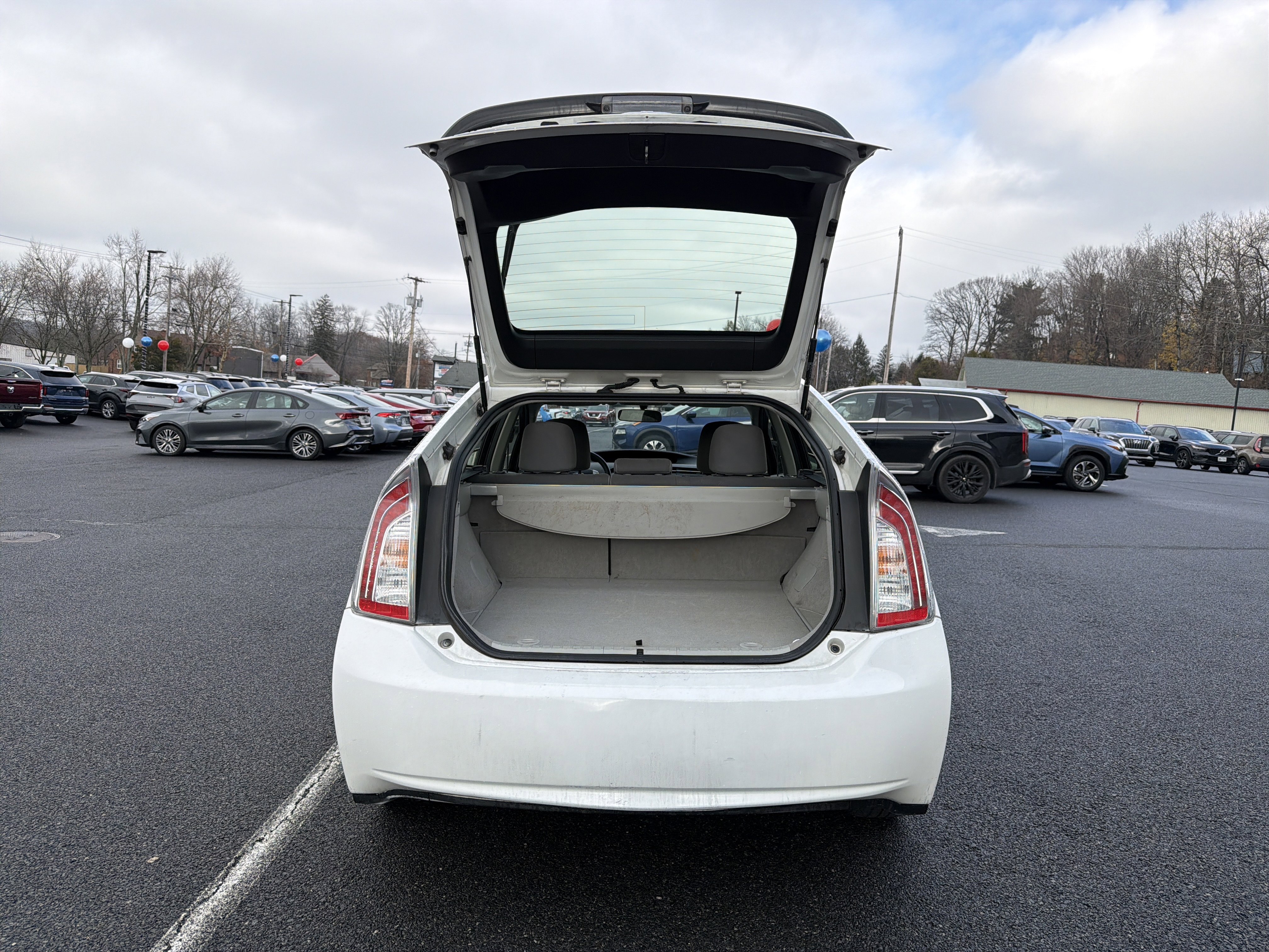 Used 2013 Toyota Prius Two image 26