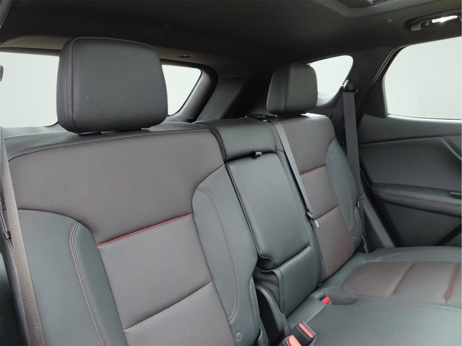 Used 2024 Chevrolet Blazer RS w/ Driver Confidence II Package image 26