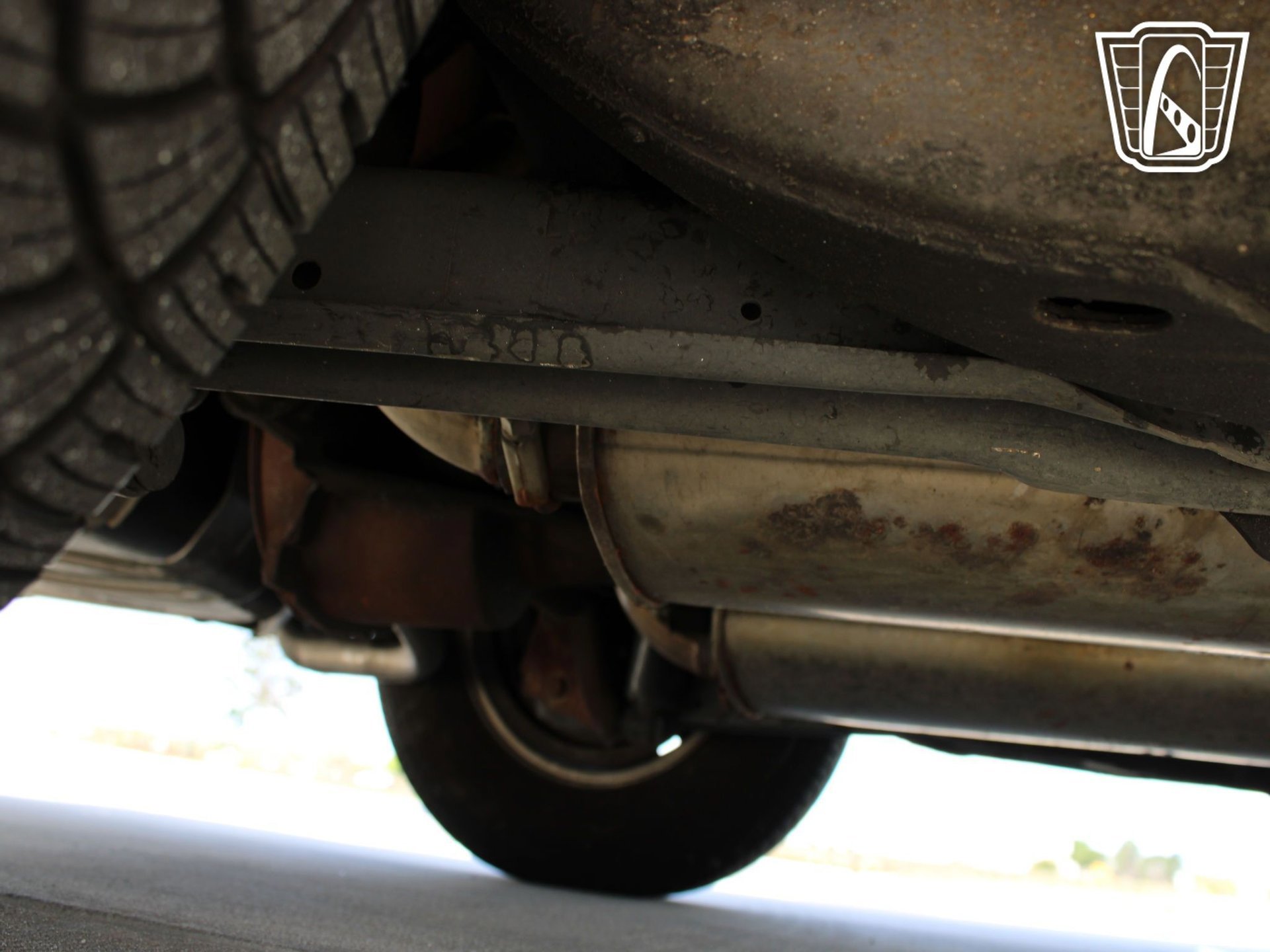 Used 1994 Buick Roadmaster Sedan image 13