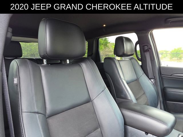 Used 2020 Jeep Grand Cherokee Altitude RWD image 11