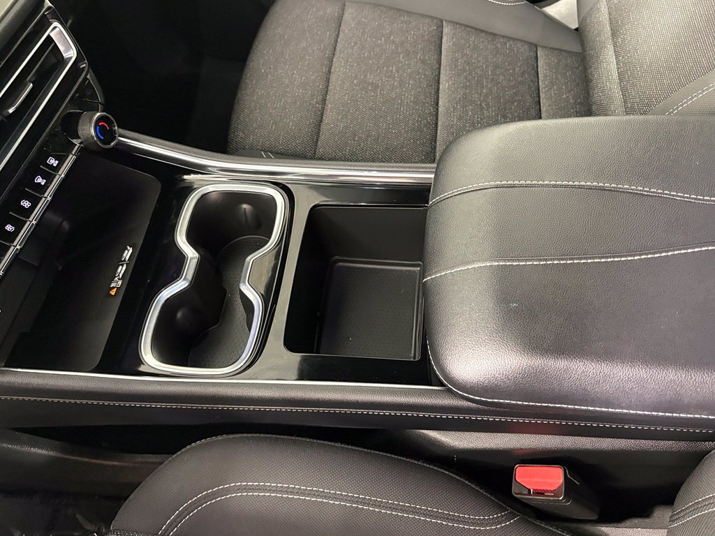 Used 2026 Chevrolet Traverse LT FWD image 30