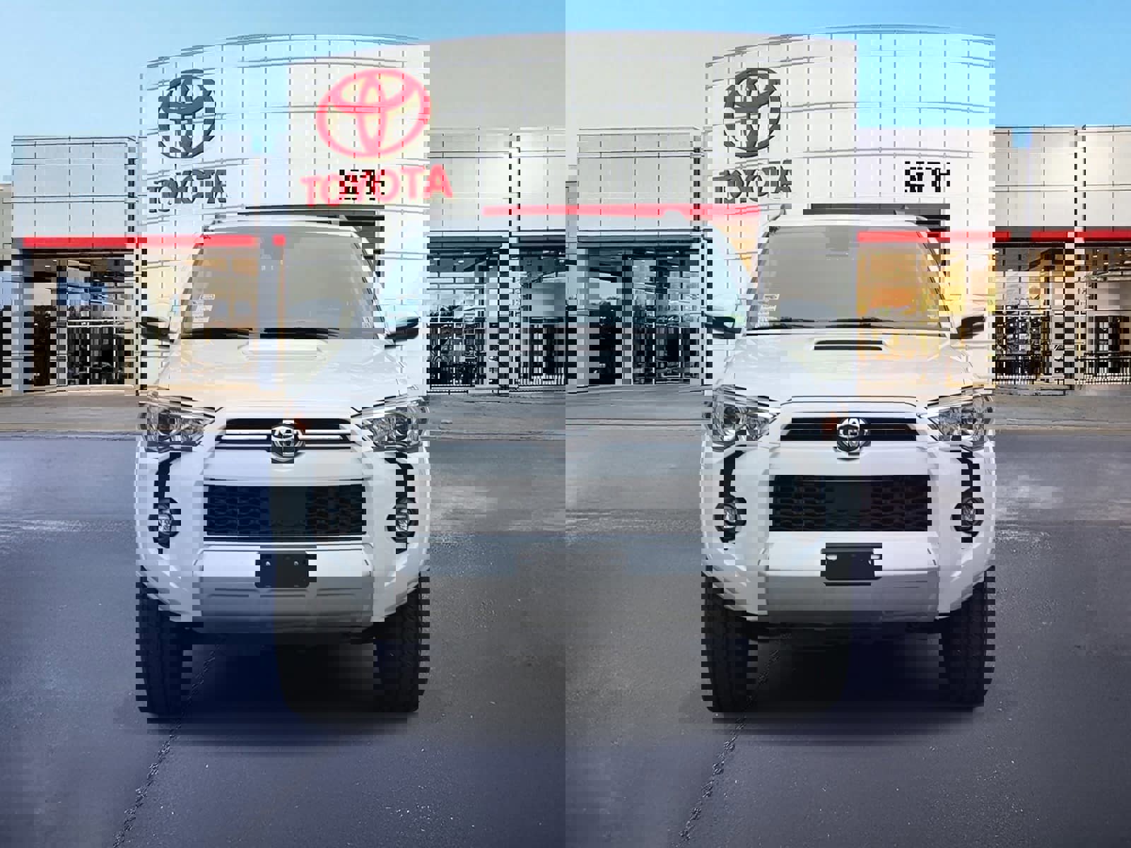 Used 2023 Toyota 4Runner TRD Off-Road Premium image 2