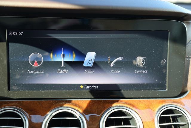 Used 2019 Mercedes-Benz E 450 E 450 image 25