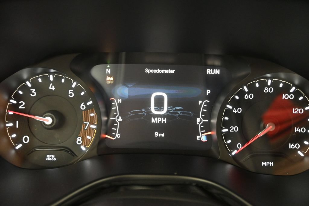 New 2026 Jeep Compass Latitude AWD/4WD image 8