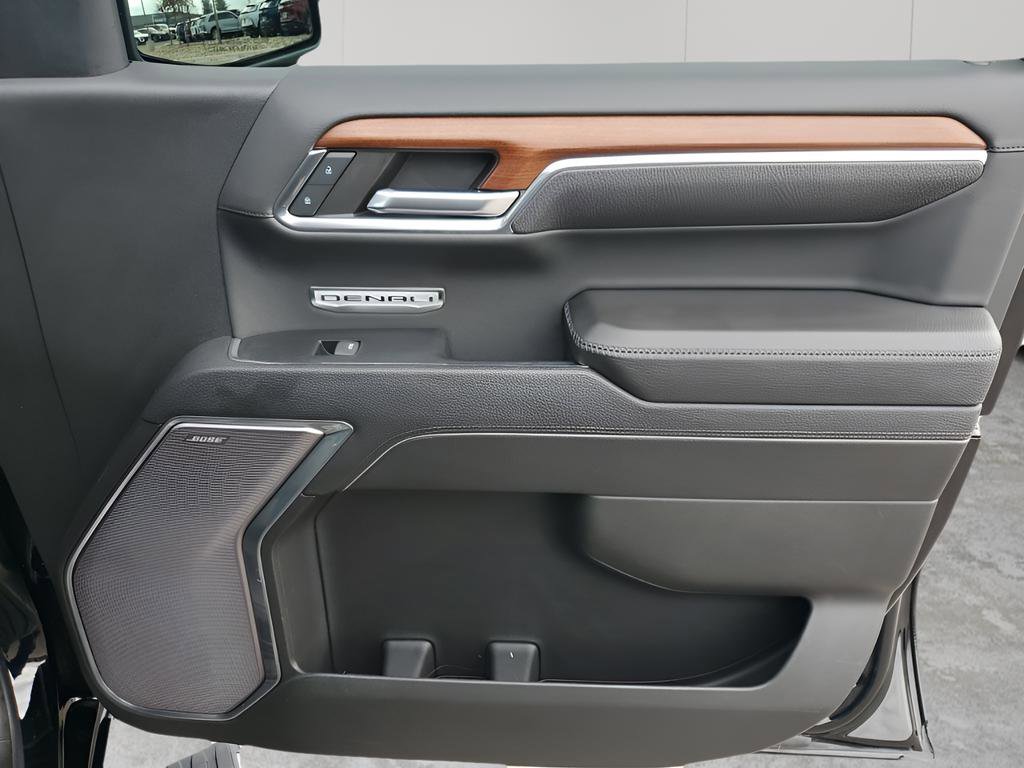 Used 2023 GMC Sierra 1500 Denali w/ Denali Reserve Package image 13