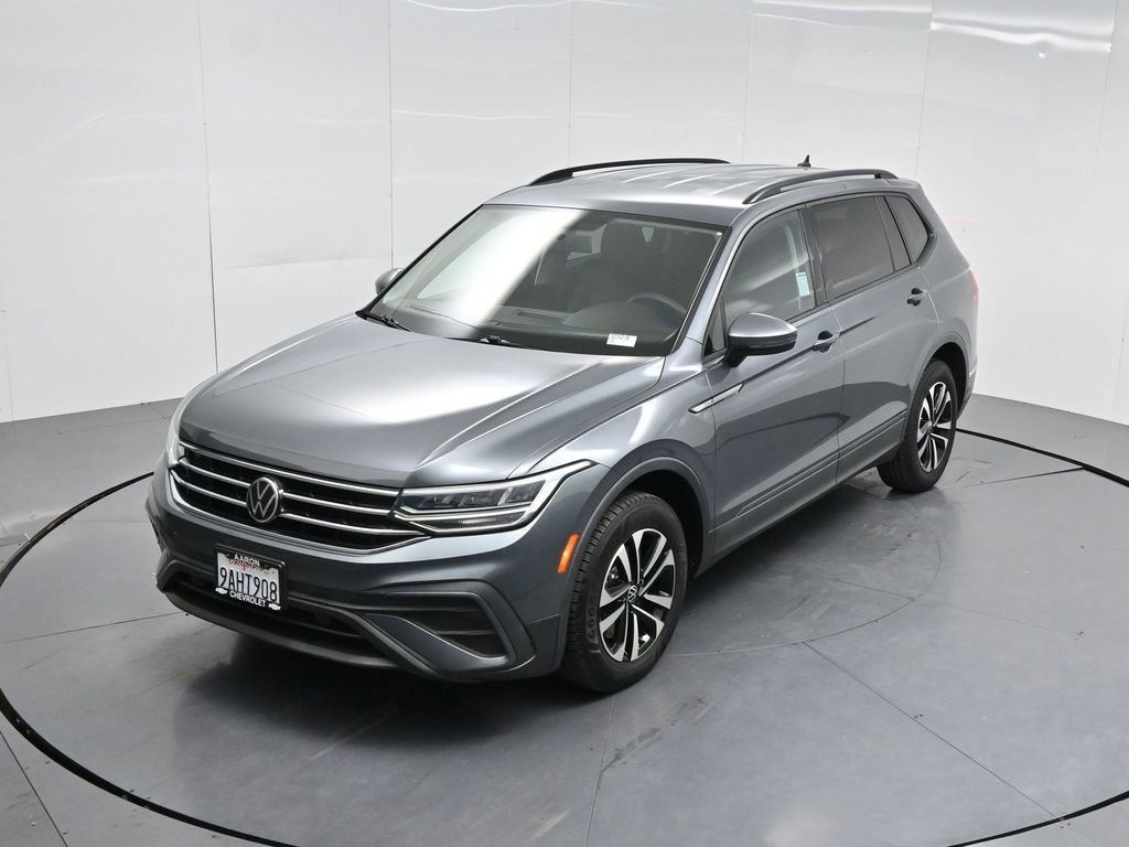 Used 2022 Volkswagen Tiguan S image 57