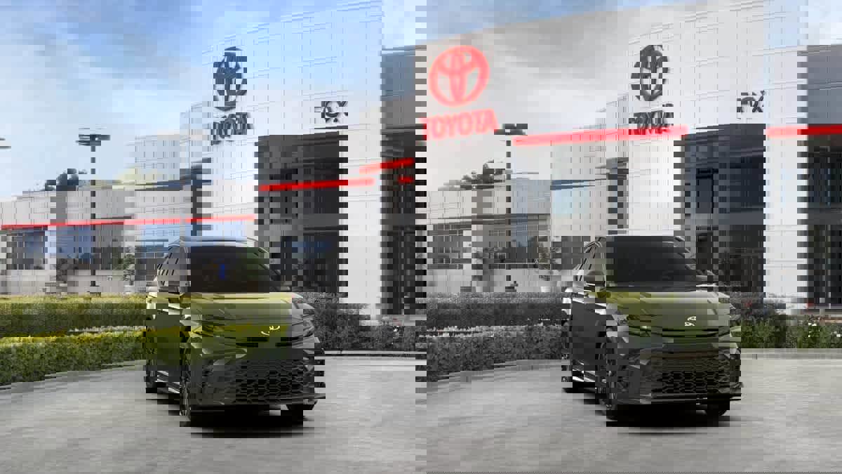 New 2026 Toyota Camry SE FWD image 16