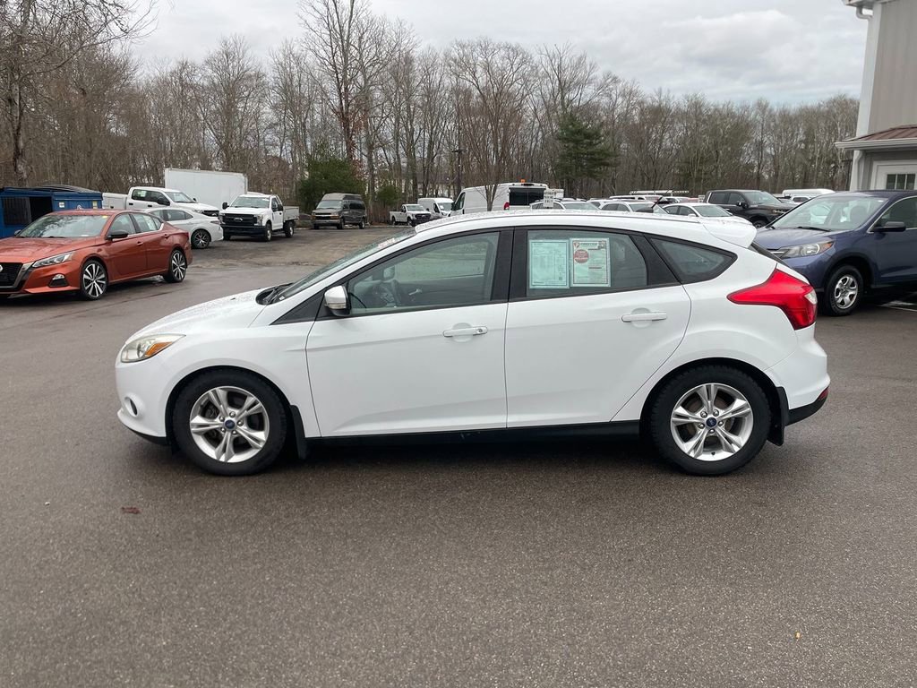 Used 2014 Ford Focus SE FWD image 9