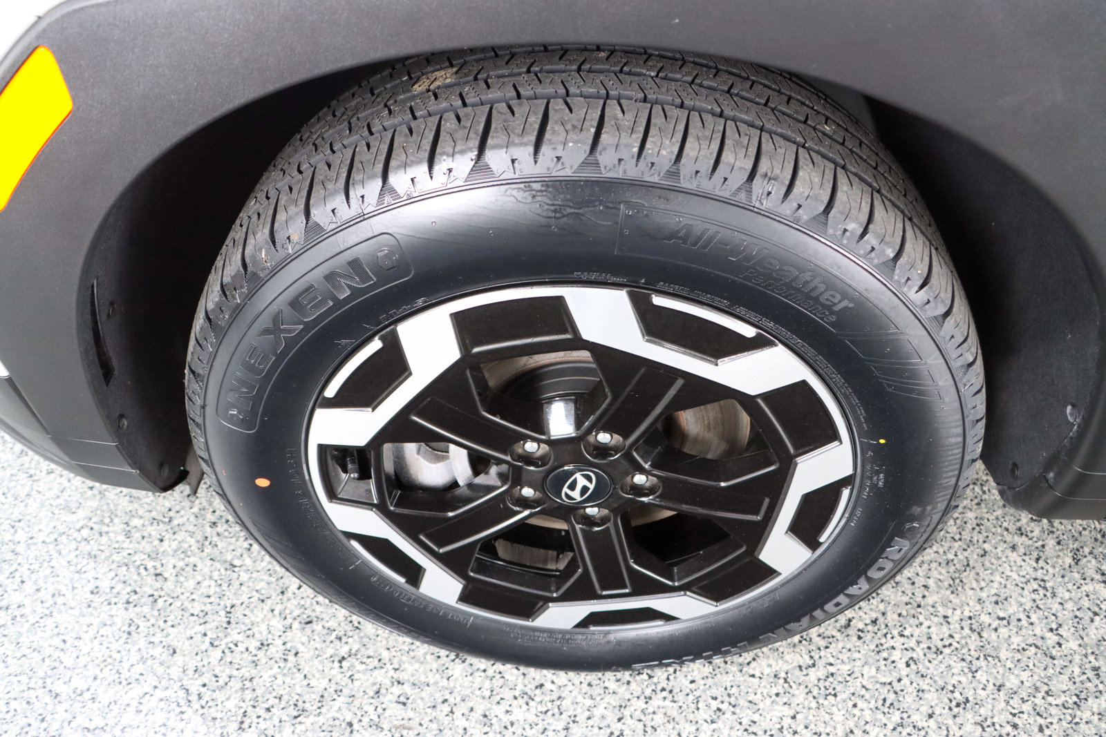 Used 2024 Hyundai Santa Fe SEL image 11