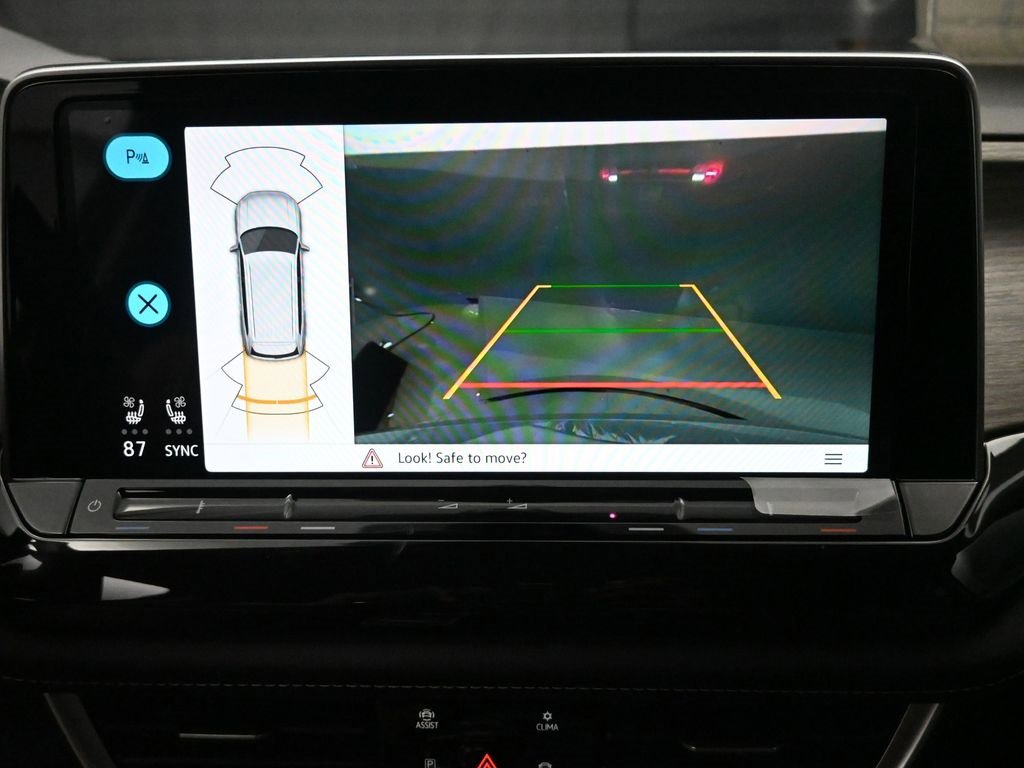 New 2026 Volkswagen Atlas SEL image 12