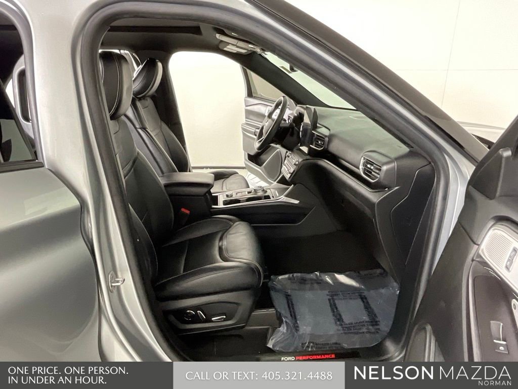 Used 2020 Ford Explorer ST w/ Premium Technology Package image 15